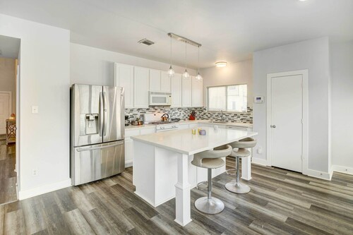Spacious Houston Home w/ Private Yard & Fire Pit!
