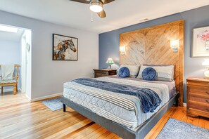 Interior - Maggie Valley Historic Farmhouse on 5 Acres! (Maggie Valley)