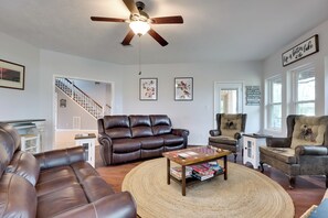 House (3 Bedrooms) | Interior
