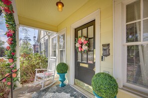 House (3 Bedrooms) | Interior - 'the Pink Azalea' - Tyler Home w/ Yard + Patio! (Tyler)