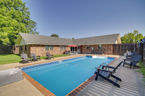 Inviting Gulfport Home w/ Private Pool & Yard