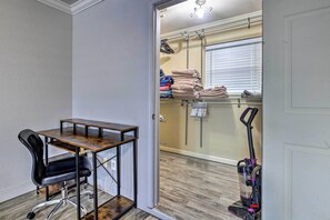 Rumah (4 Bedrooms) | Interior