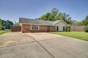 Rumah (4 Bedrooms) | Interior