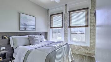 1 bedroom, laptop workspace, bed sheets