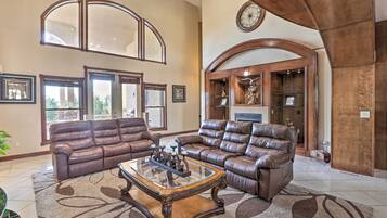 Casa (5 Bedrooms) | Interni