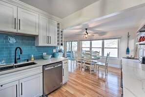 House (4 Bedrooms) | Interior - Lakefront Home w/ Gorgeous Sunsets, Kayaks, & Pier (Fort Atkinson)