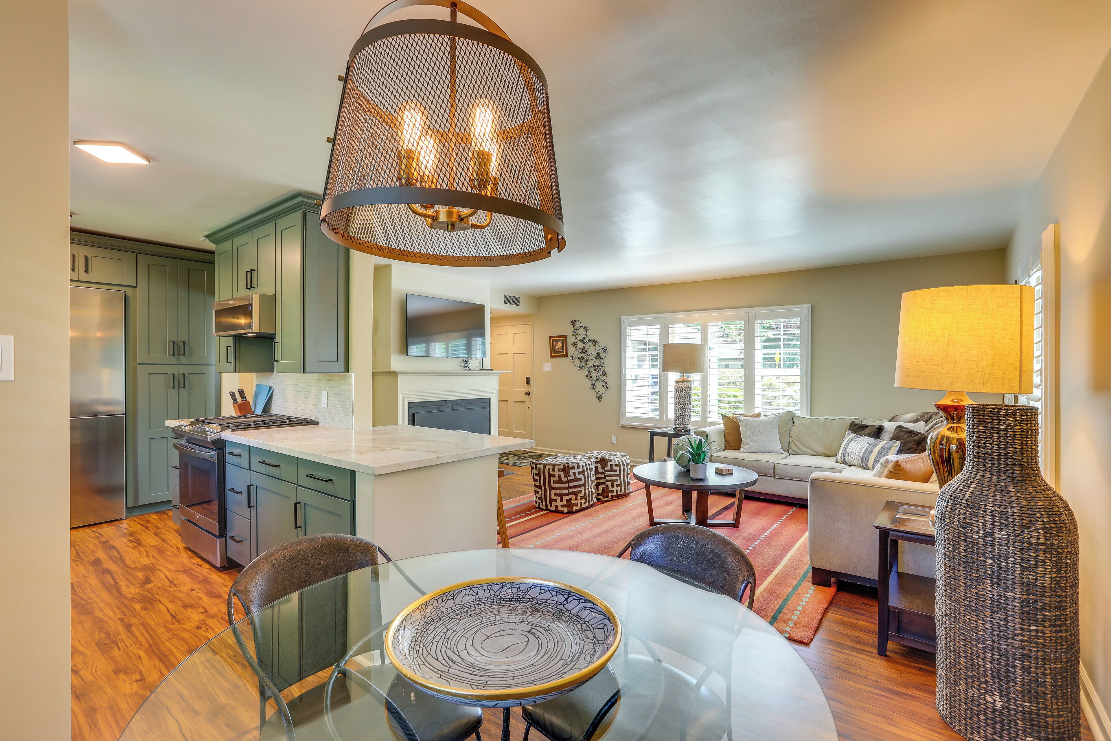 Modern Reno Abode Near Parks & Casinos!