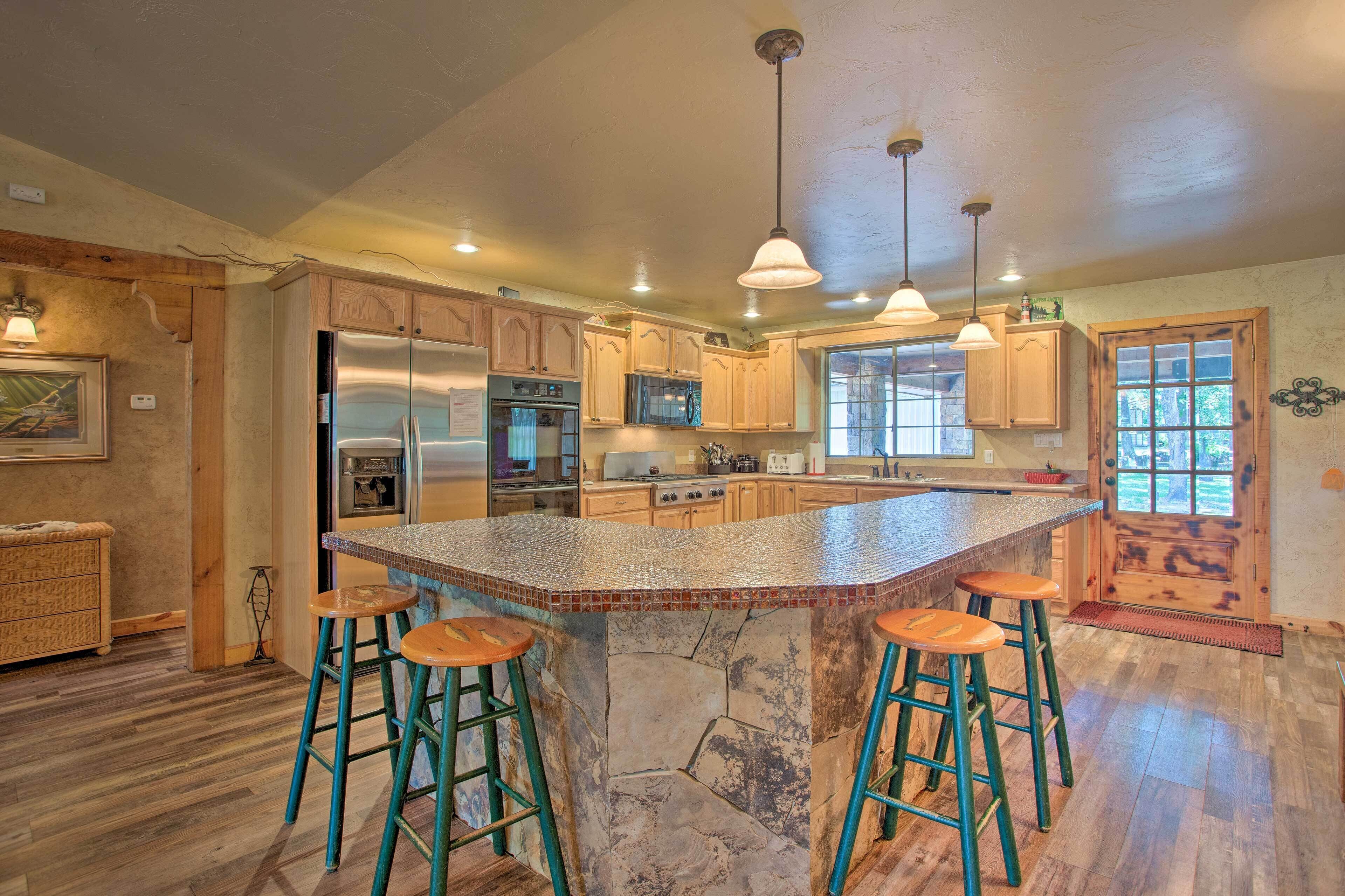 House (4 Bedrooms) | Interior