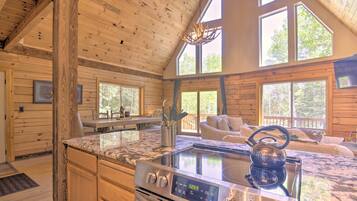 Nhà (3 Bedrooms) | Nội thất