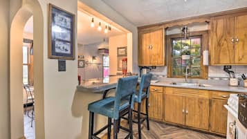 House (4 Bedrooms) | Bahagian dalam