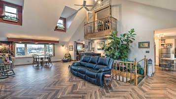 Rumah (4 Bedrooms) | Interior