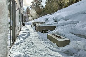 Interior - Mtn-view Home w/ Hot Tub, 9 Mi to Vail Resort (Avon)