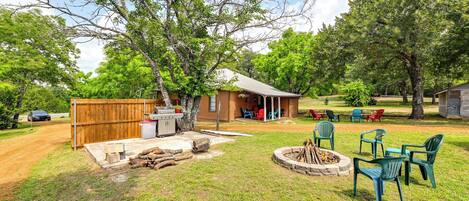 House (3 Bedrooms) | Front of property