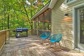 Interior - 2 Mi to Sapphire Resort: Home w/ Hot Tub & Games! (Sapphire)