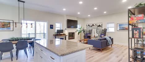 House (3 Bedrooms) | Interior