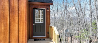 Mountain Retreat · EV Charger · Bryce Ski + Golf