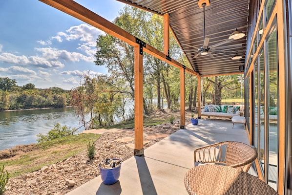 House (3 Bedrooms) | Interior - Modern Norfork House w/ Patio on White River! (Norfork)