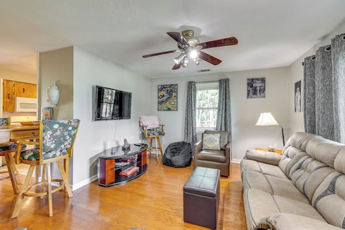 Eureka Springs Apartment: 'blue Moon Ridge'