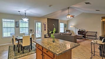 Nhà (3 Bedrooms) | Nội thất