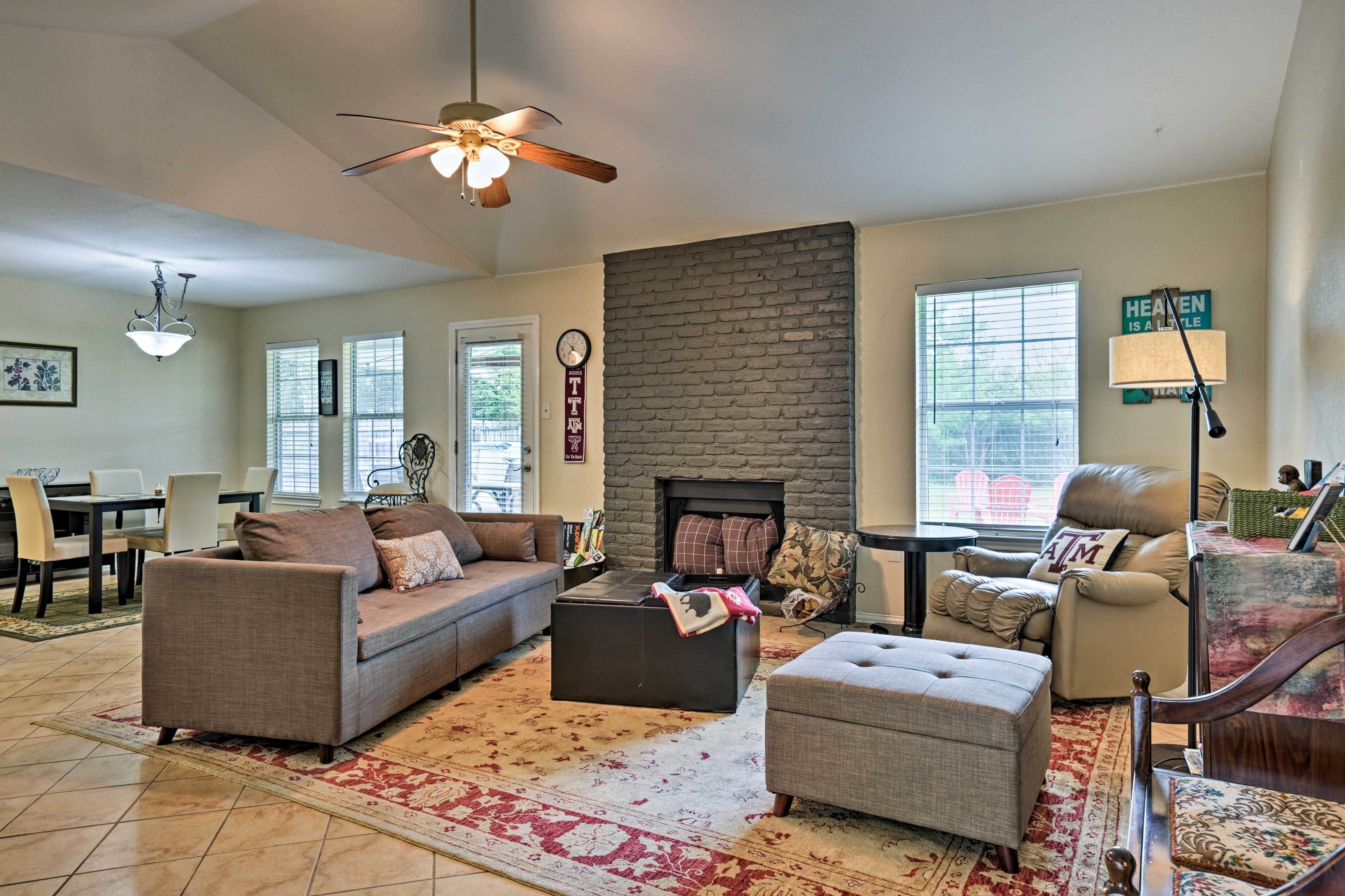 Nhà (3 Bedrooms) | Nội thất