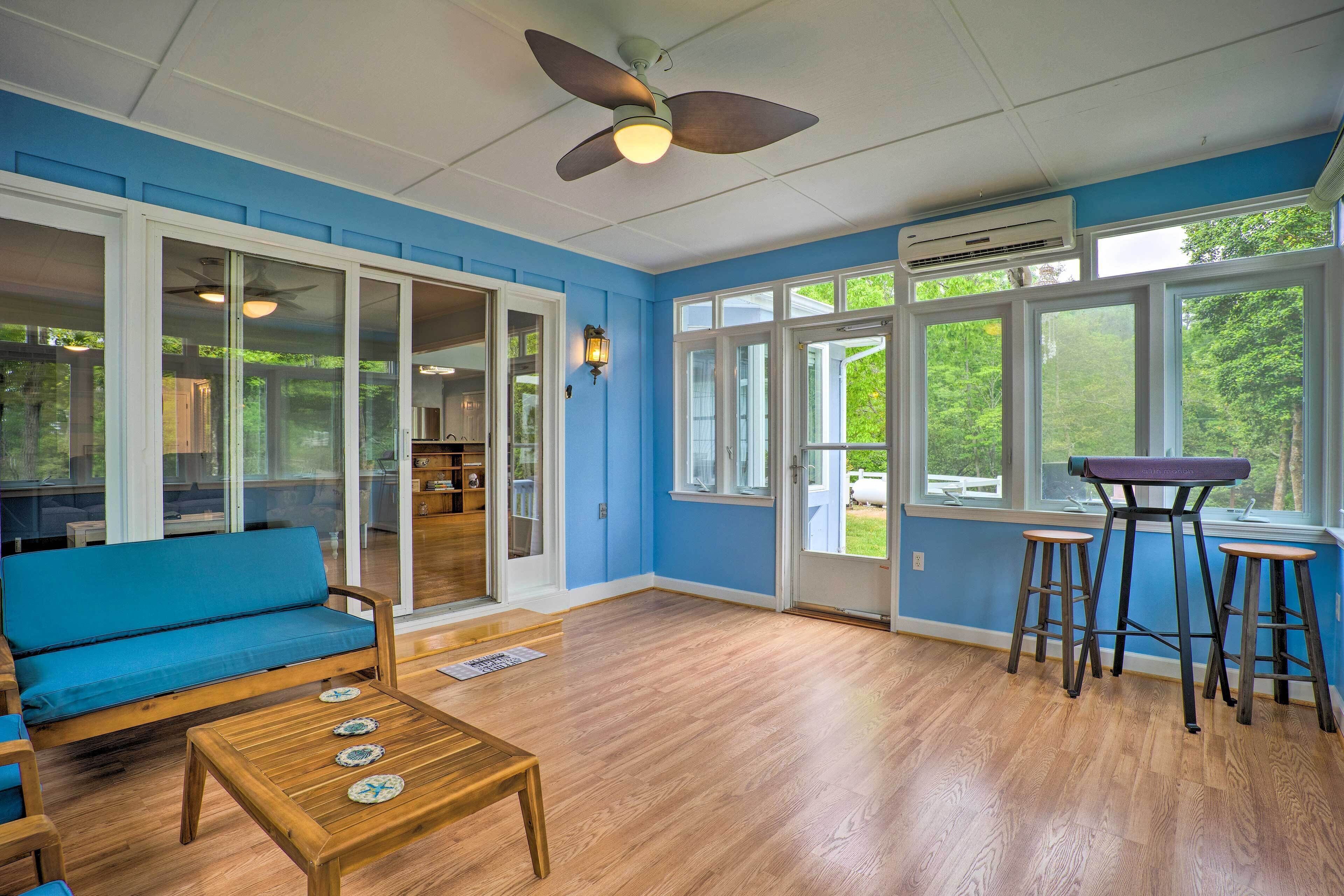 Pet-friendly Weems Retreat w/ Grill & Views!