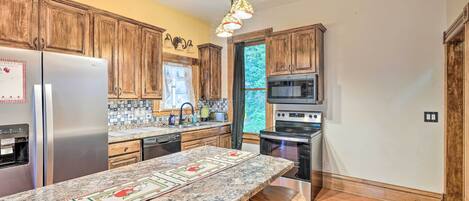 Rumah (4 Bedrooms) | Interior