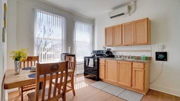 Apartment (2 Bedrooms) | Bahagian dalam