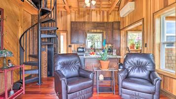 Rumah (2 Bedrooms) | Interior