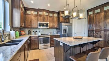 Apartemen (4 Bedrooms) | Interior