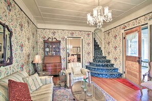 كوخ (5 Bedrooms) | المنشأة من الداخل