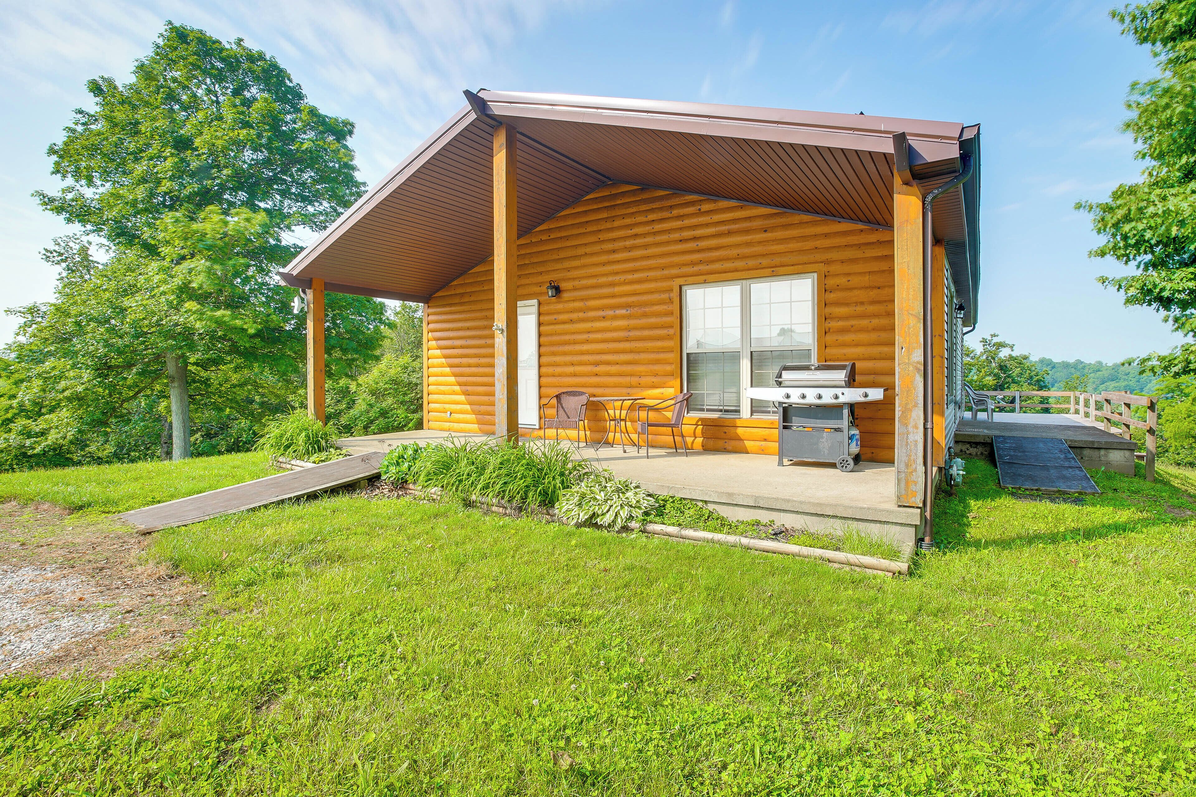 House (3 Bedrooms) | Front of property