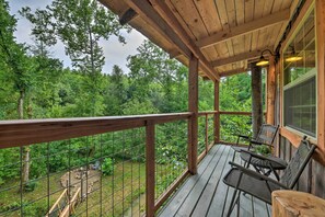 Apartment (0 Bedroom) | Interior - Hand-crafted Creekside Treehouse With Grill! (Cosby)