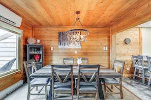 Apartment (3 Bedrooms) | Interior - Pristine Resort Townhome 2 Mi to Seven Springs Mtn (Champion)
