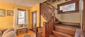 Quaint & Family-friendly Watertown Farmhouse!