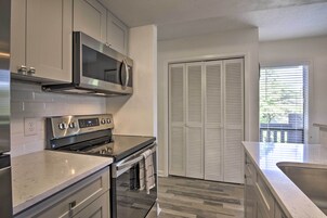 Apartment (1 Bedroom) | Interior