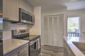 Apartment (1 Bedroom) | Interior