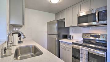 Apartment (1 Bedroom) | Interior