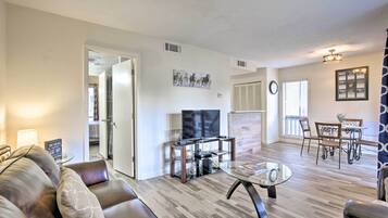 Apartment (1 Bedroom) | Interior