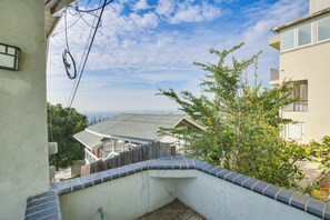 單棟房屋 (3 Bedrooms) | 內部