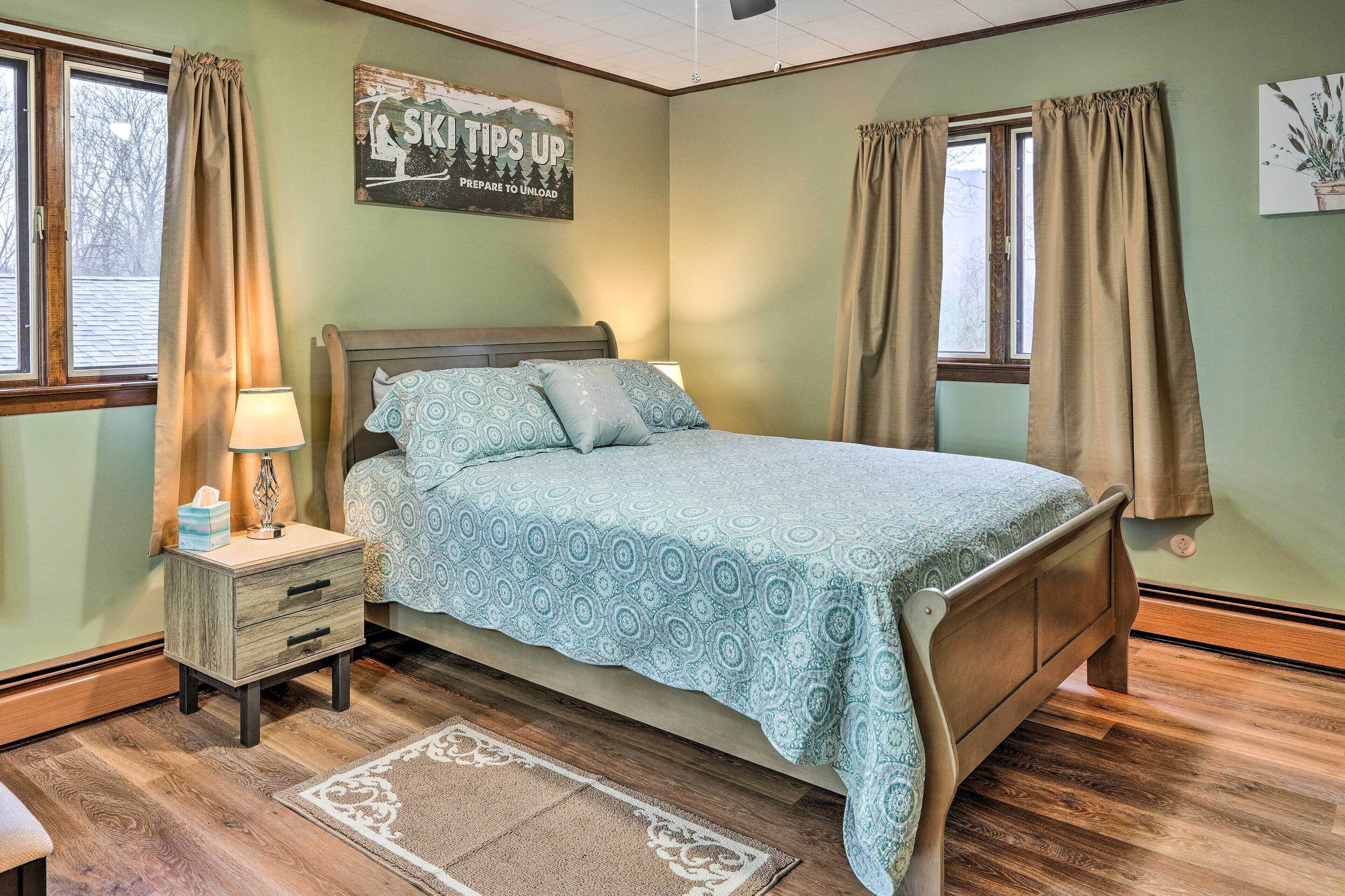 House (2 Bedrooms) | Interior