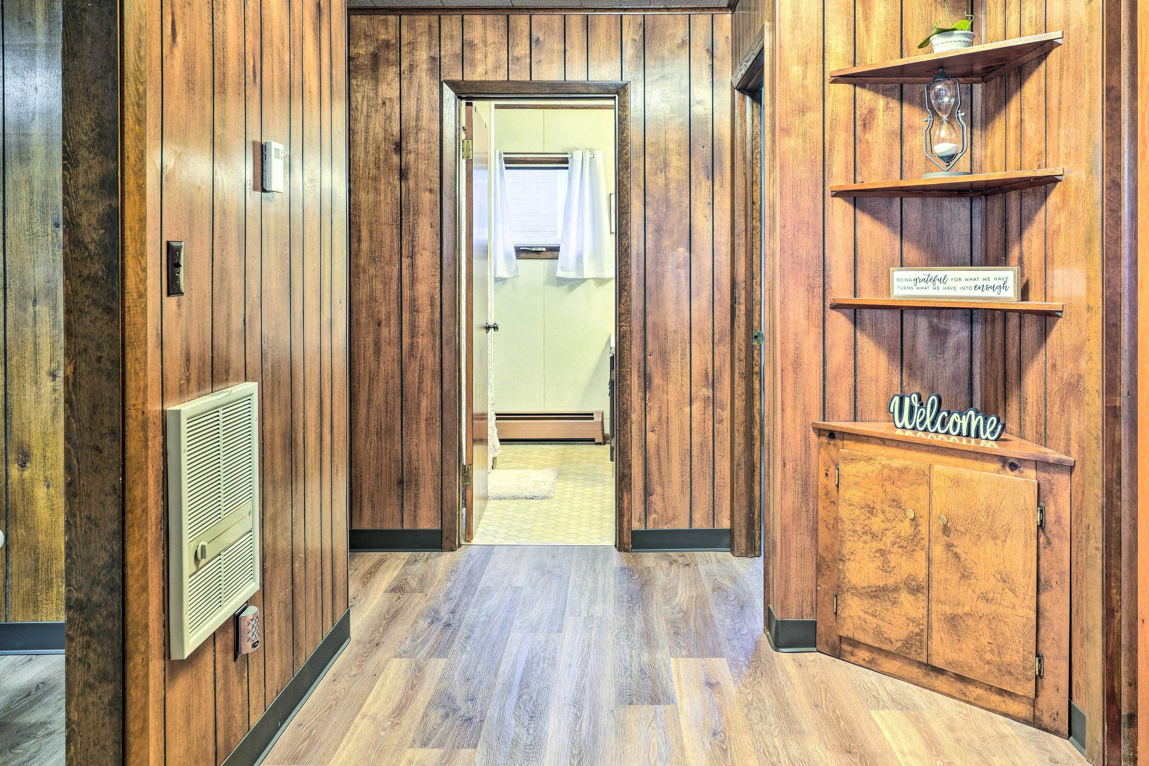 House (2 Bedrooms) | Interior