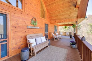Interior - Deck, Gas Grill + Mtn Views: Sparta Cabin Stay! (Sparta)