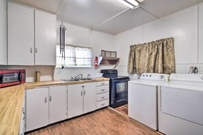 Apartment (1 Bedroom) | Interior