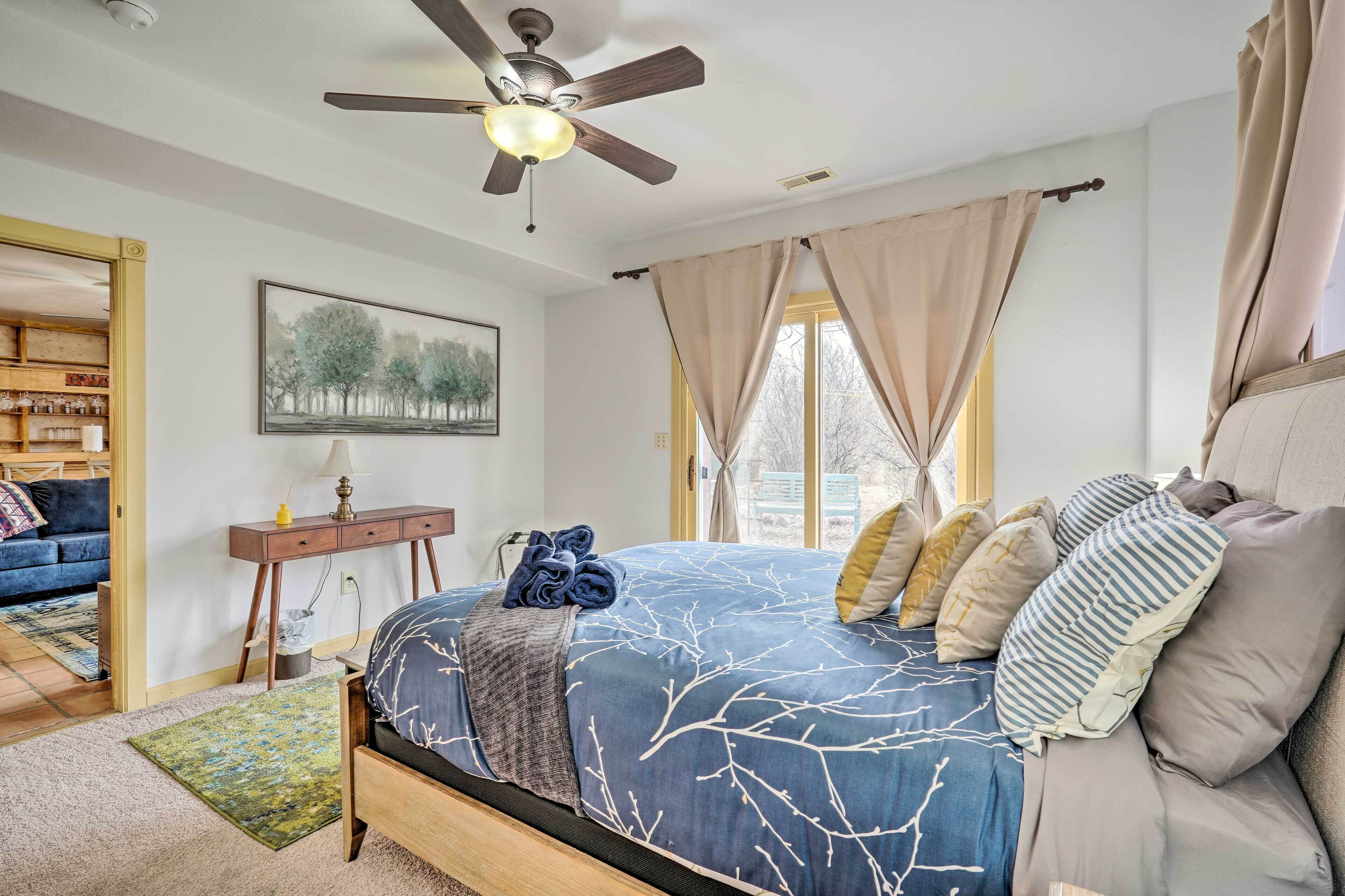 Pet-friendly Pueblo Home: 13 Mi to Downtown