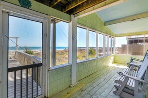 House (3 Bedrooms) | Interior - Oceanfront Gem w/ Rooftop Deck: Steps to Sand (Holly Ridge)