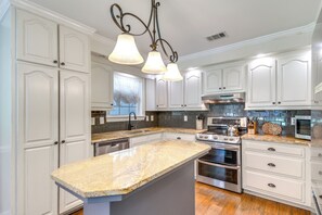 Cottage (3 Bedrooms) | Interior