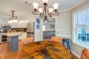 Cottage (3 Bedrooms) | Interior