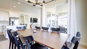 Rumah (5 Bedrooms) | Interior