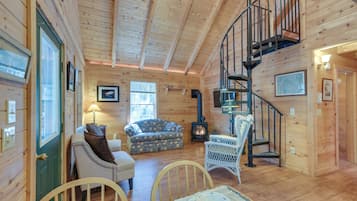 House (1 Bedroom) | Front of property