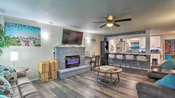House (3 Bedrooms) | Front of property